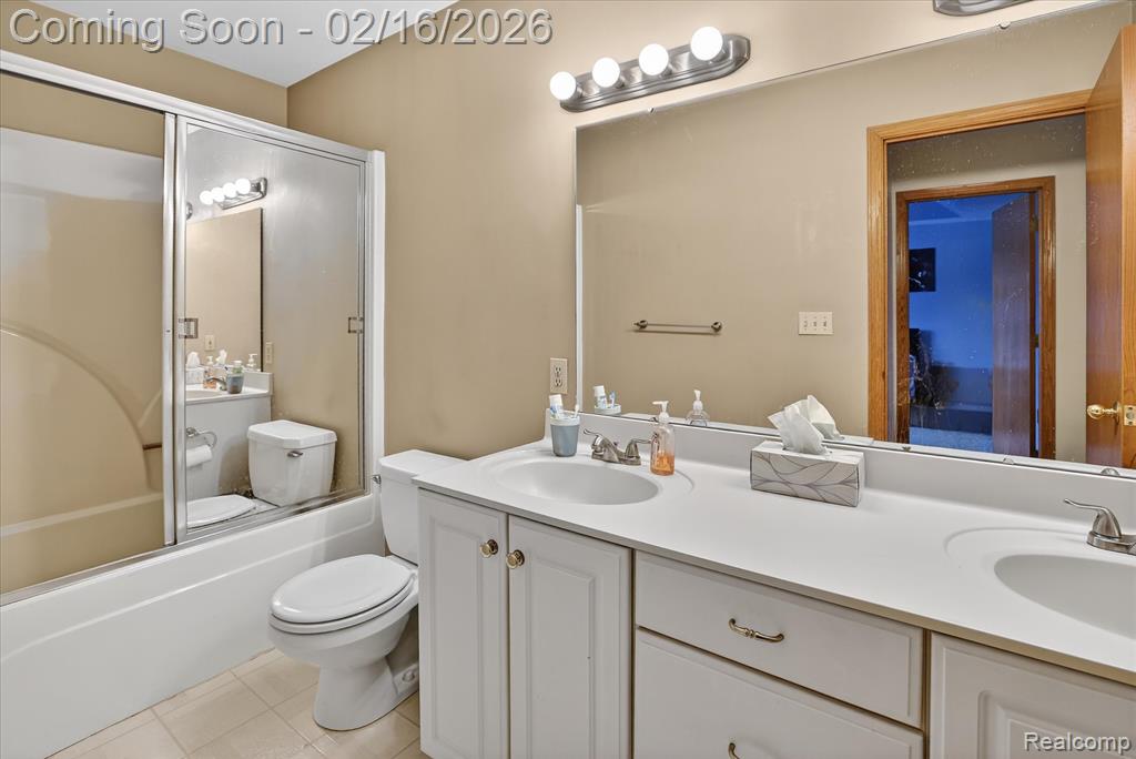 4593 Still Meadow Drive, Saginaw, MI 48603 — Photo 33