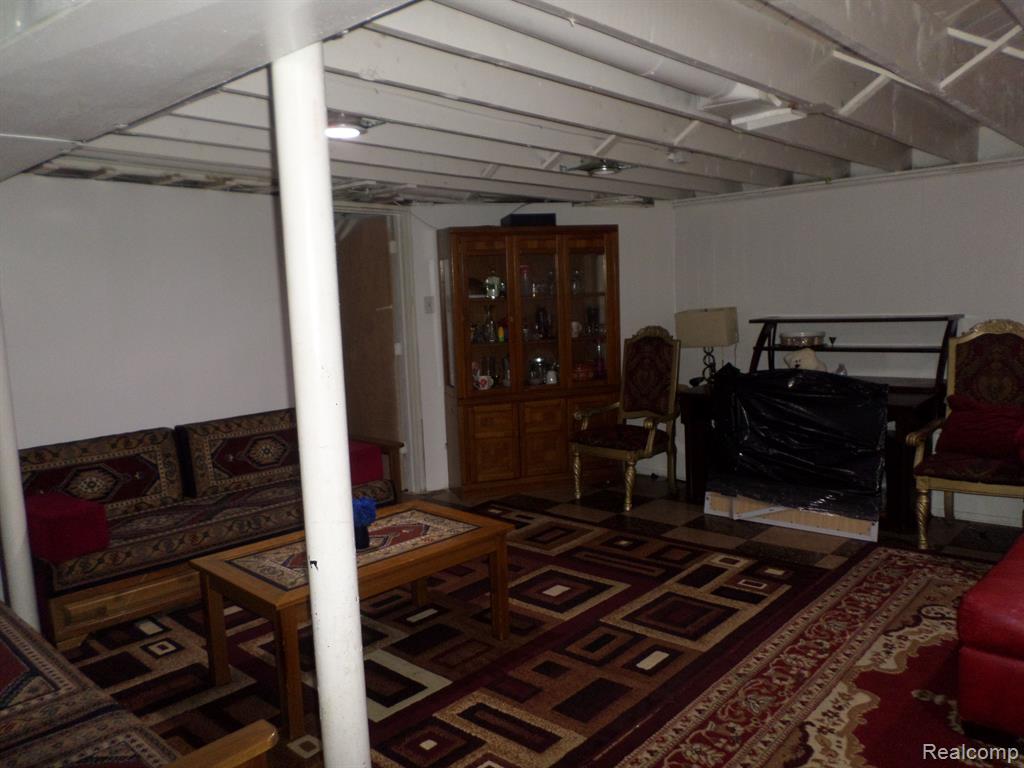8386 N COLONIAL Street, Dearborn Heights, MI 48127 — Photo 27