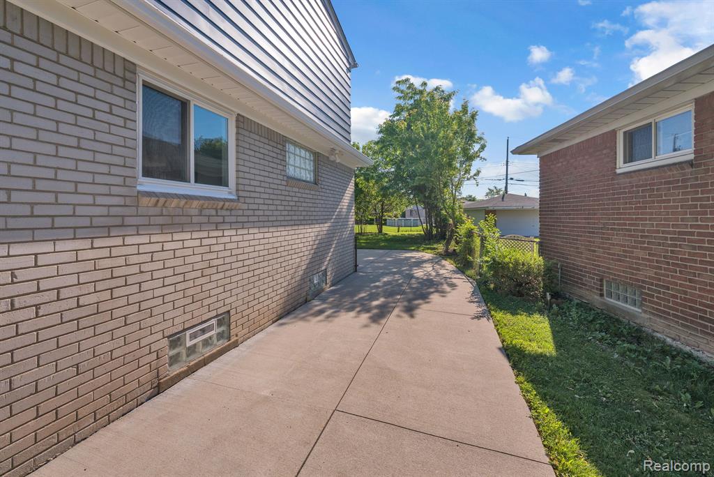 3043 Green Street, Lincoln Park, MI 48146 — Photo 36