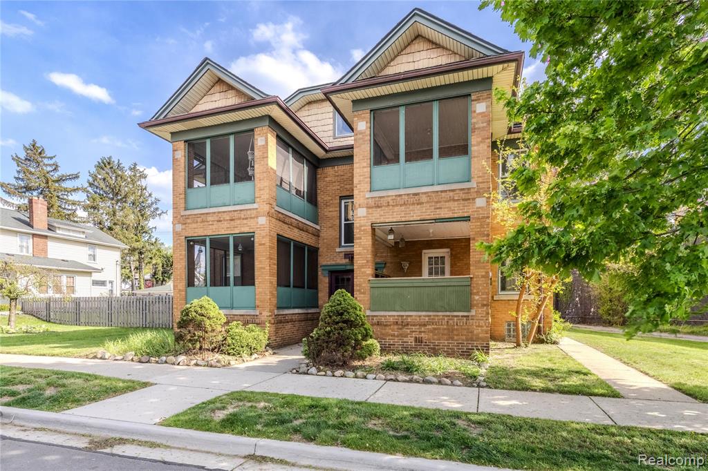 605 W Hudson Avenue, Royal Oak, MI 48067