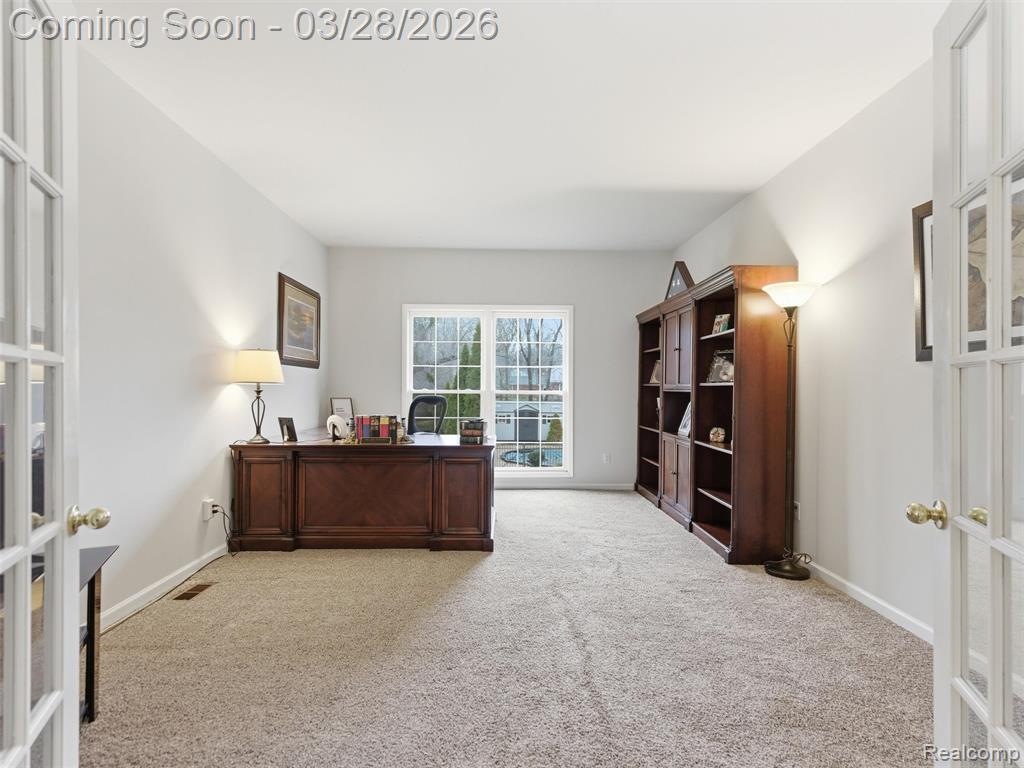 281 Mead Road, Rochester Hills, MI 48306 — Photo 25