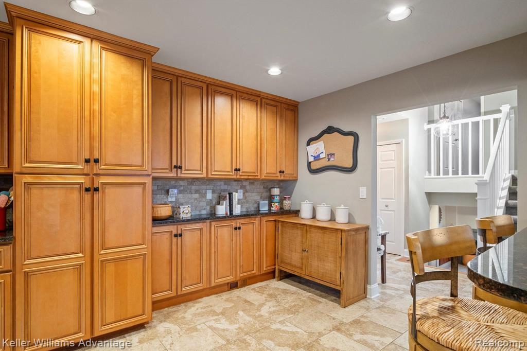 43924 ORLEANS, Canton, MI 48187 — Photo 10