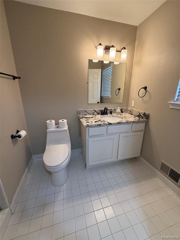 42600 Pinehurst Drive, Clinton Twp, MI 48036 — Photo 13