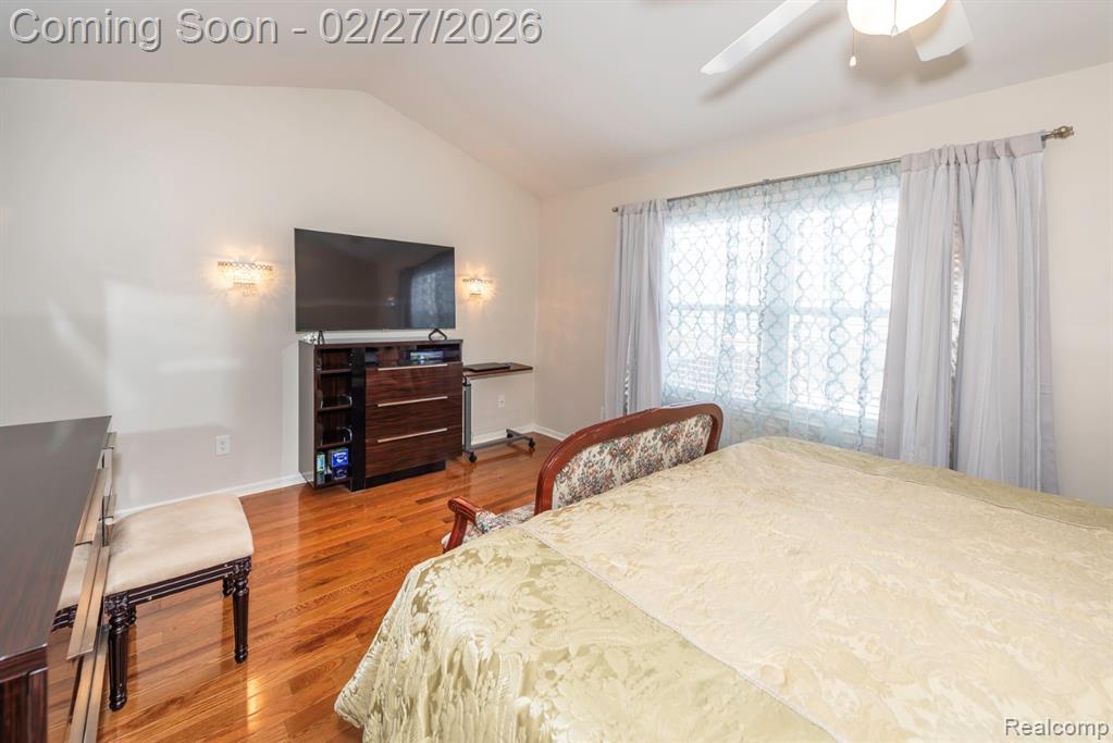 8203 Barrington Drive, Ypsilanti, MI 48198 — Photo 13
