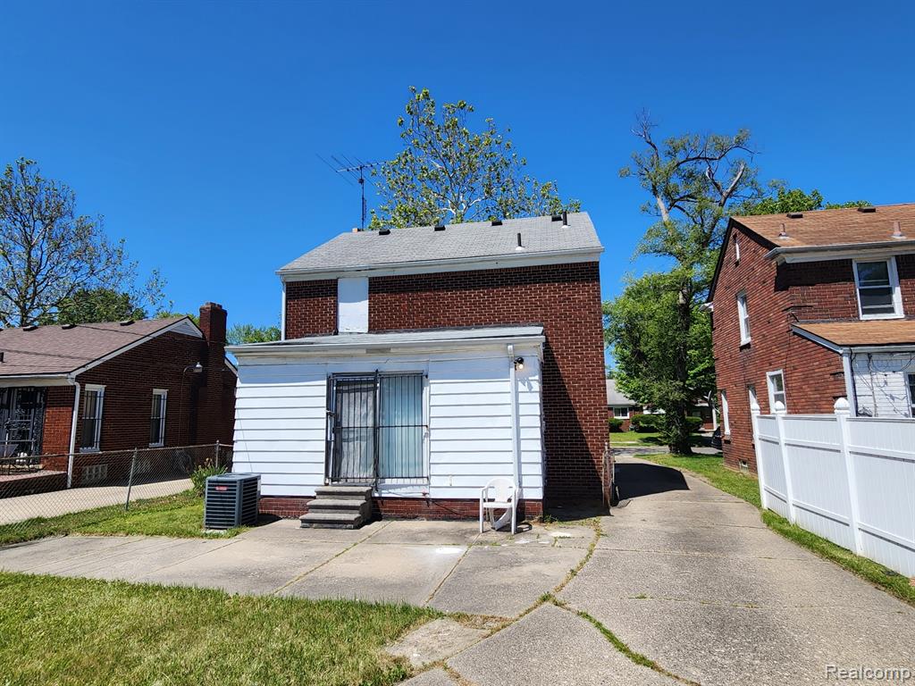 9262 Piedmont Street, Detroit, MI 48228 — Photo 6