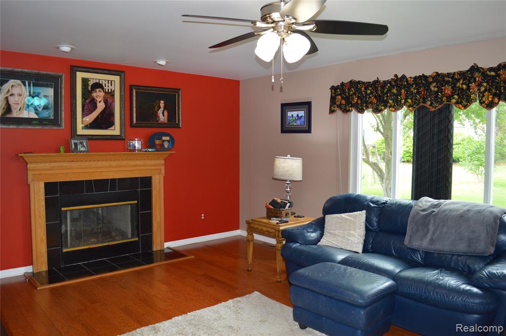 5708 Berwick Court, Clarkston, MI — Photo 10