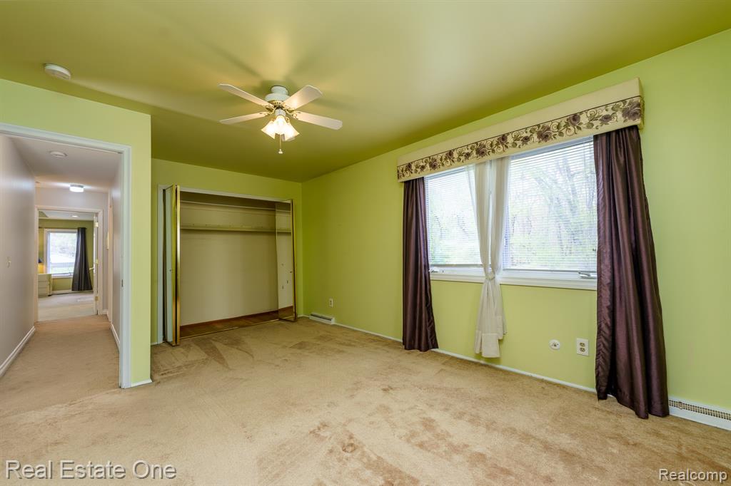 9243 Sherwood Drive, Davisburg, MI 48350 — Photo 36