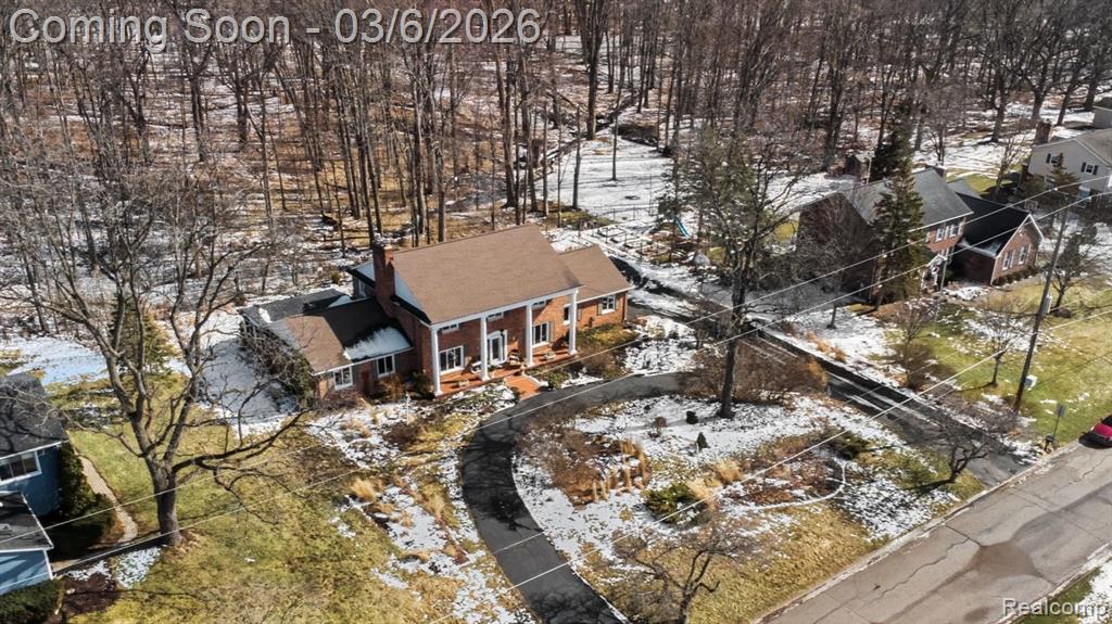 9667 Burning Tree Drive, Grand Blanc, MI 48439 — Photo 2