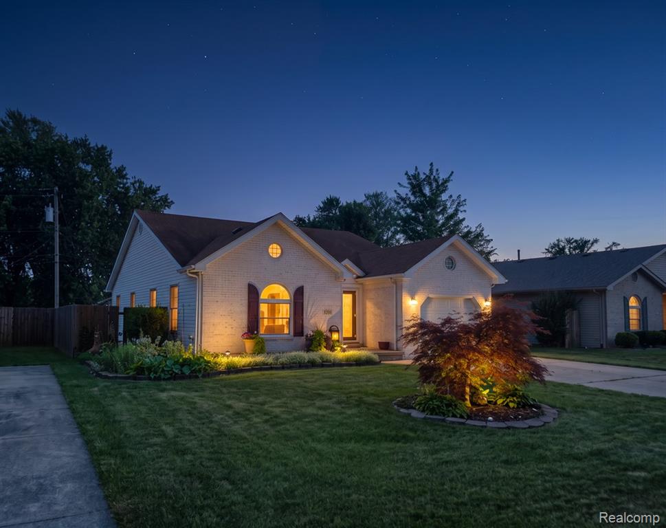 3032 6th Street, Monroe, MI 48162