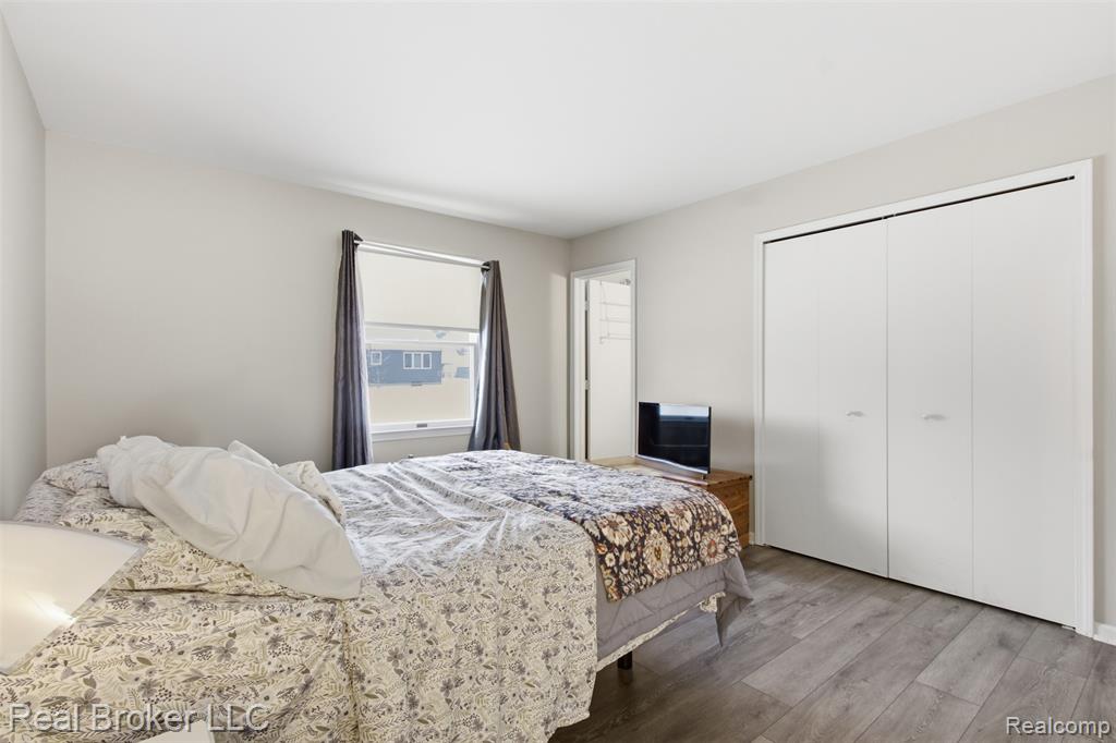 8152 Fox Hollow Road, Goodrich Vlg, MI — Photo 14