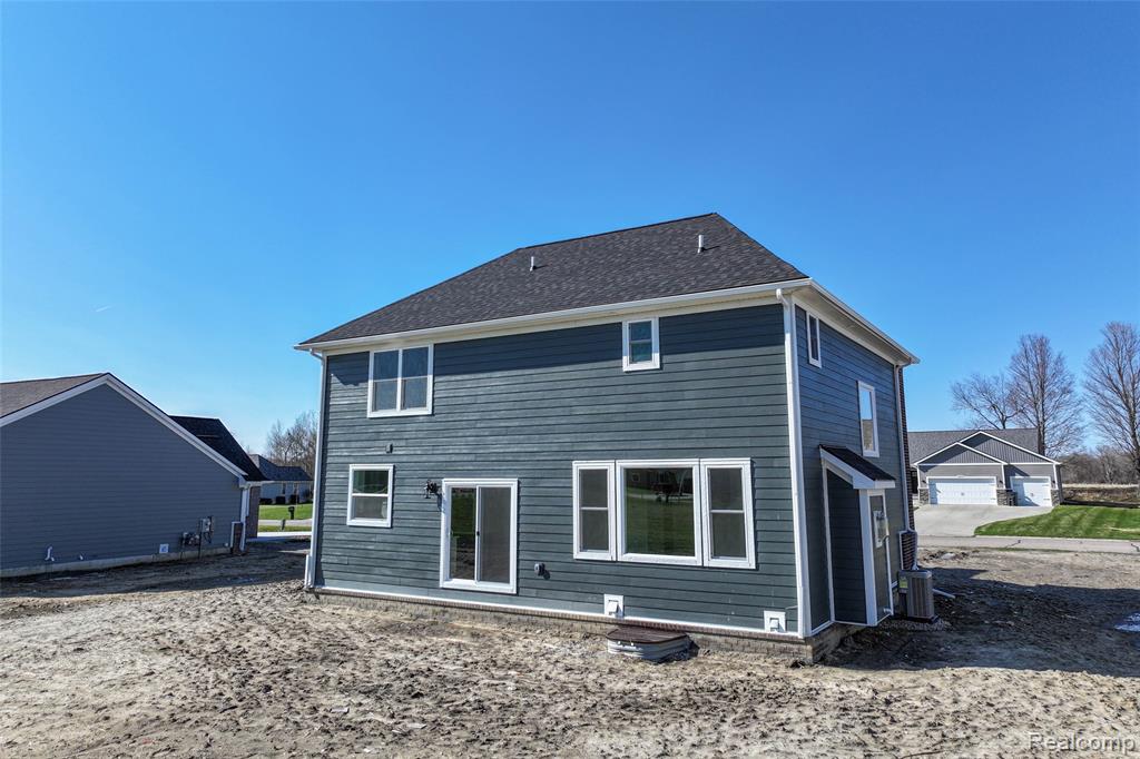 10198 Hunt Drive, Davison, MI 48423 — Photo 9