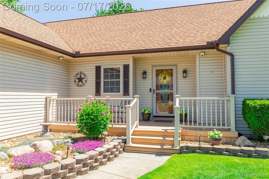 7373 Ponderosa Drive, Swartz Creek, MI 48473 — Photo 2
