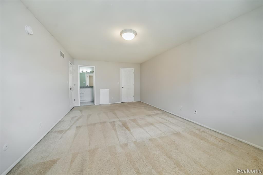 6151 Orchard Lake Road, 103, West Bloomfield, MI — Photo 12