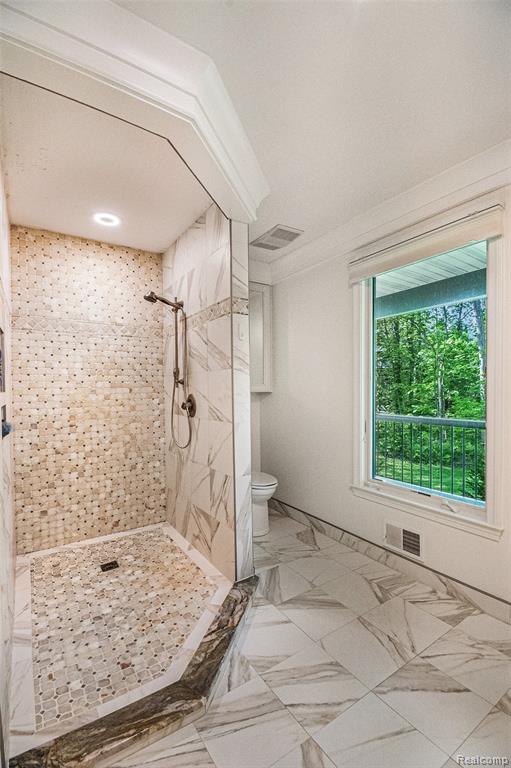 8315 Woodland Circle, Goodrich Vlg, MI — Photo 17