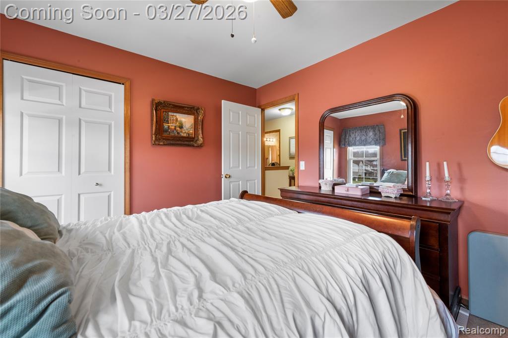 21651 Sylvan Avenue, Flat Rock, MI 48134 — Photo 32