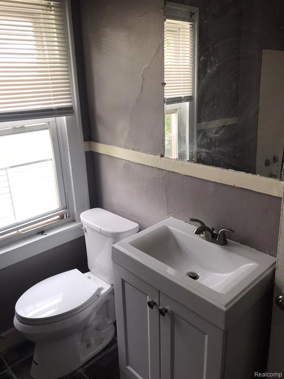 7137 TUXEDO Street, Detroit, MI 48204 — Photo 8