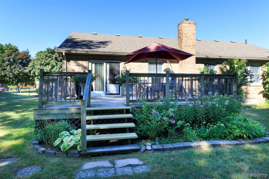 48200 Burton Drive, Shelby Twp, MI 48317 — Photo 28