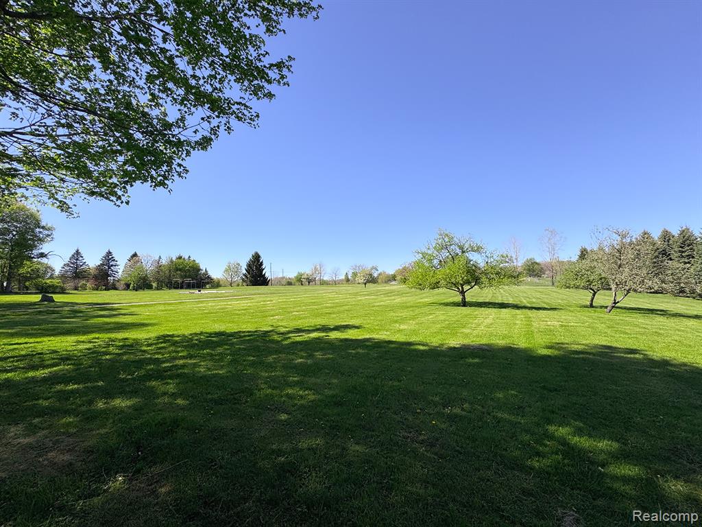 611 Vista Del Sol, Lapeer, MI 48446 — Photo 33