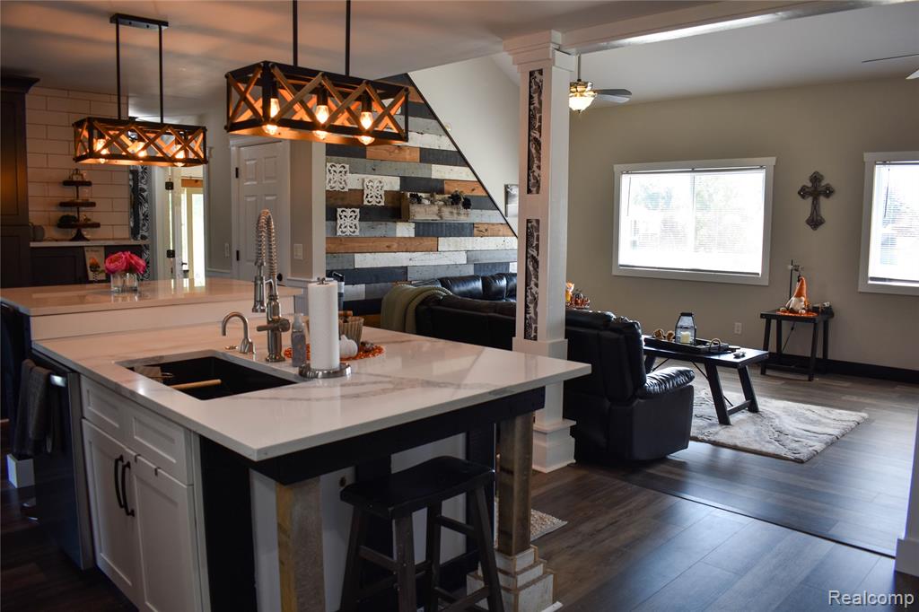 4380 Dale Drive, Highland, MI — Photo 8