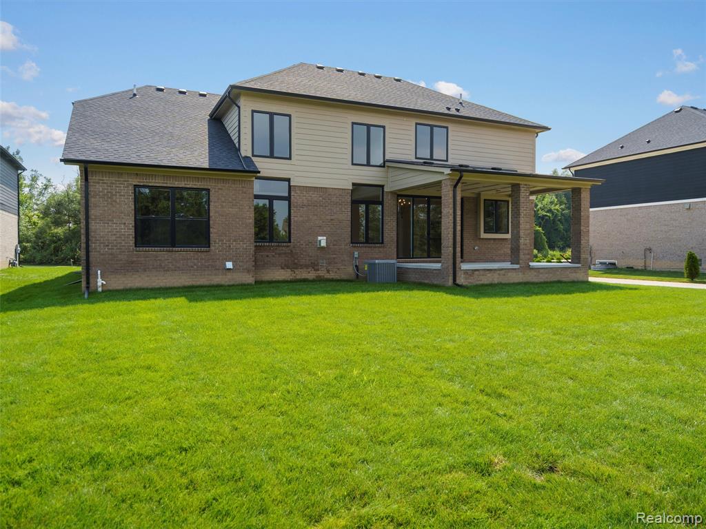 45070 TWIN RIVER Drive, Macomb, MI 48044 — Photo 6