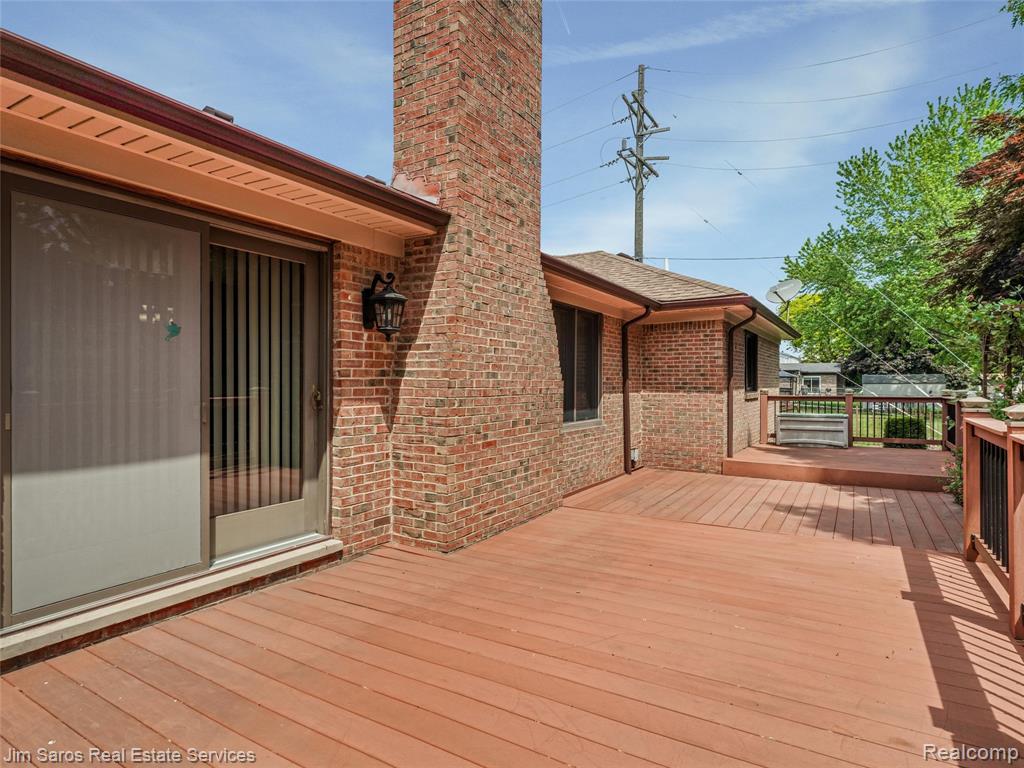 40252 Aynesley Street, Clinton Twp, MI 48038 — Photo 11