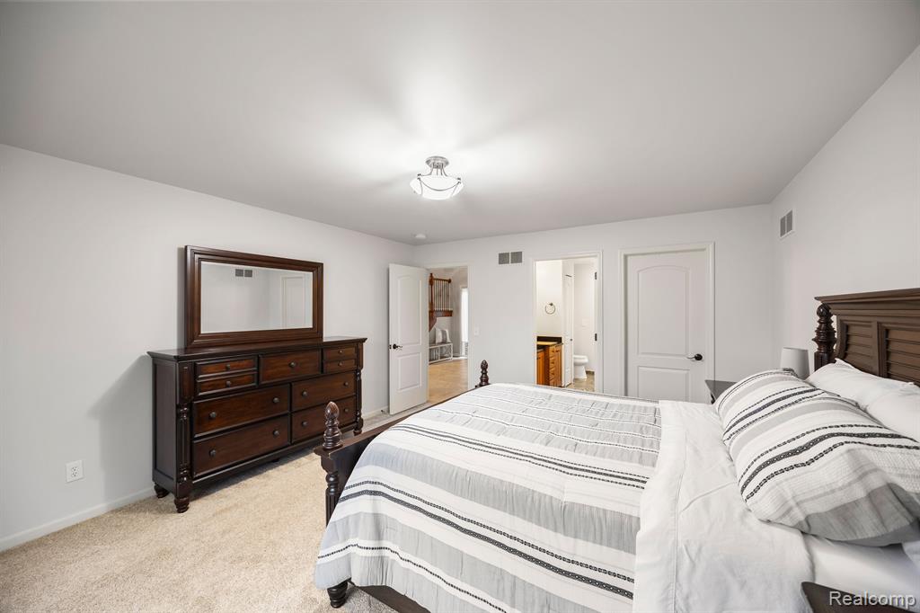 54652 White Spruce Lane, Shelby Twp, MI 48315 — Photo 25