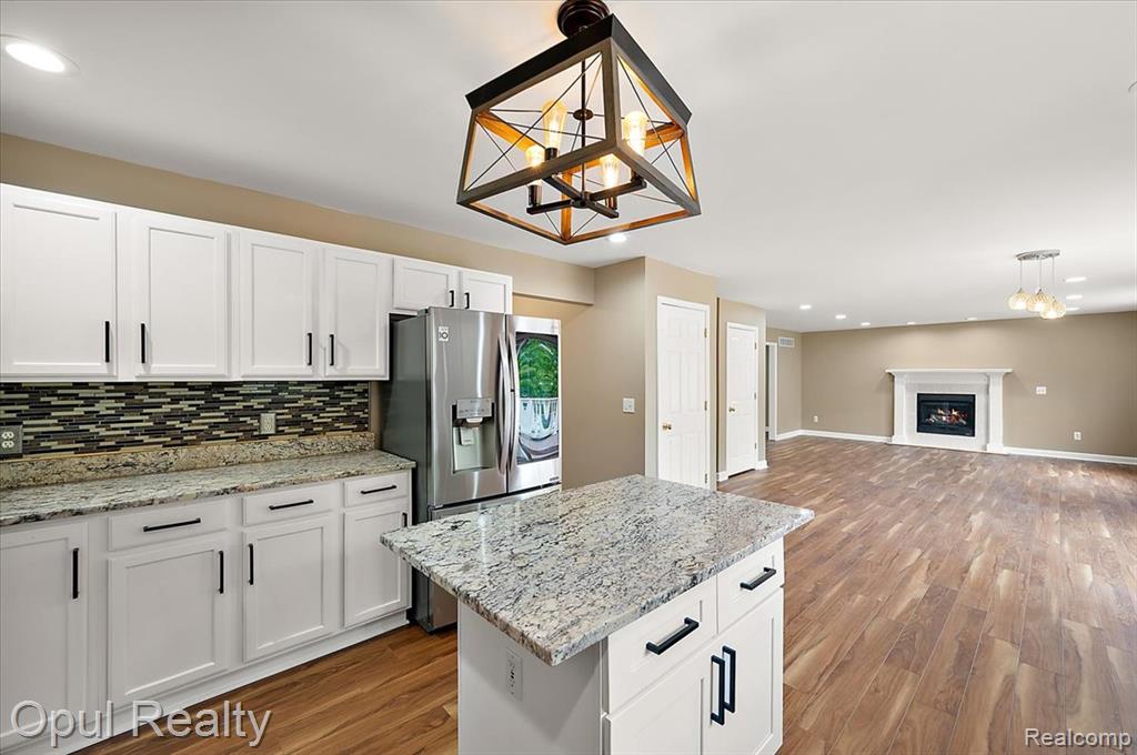 6728 Eckerman Drive, Troy, MI 48085 — Photo 36