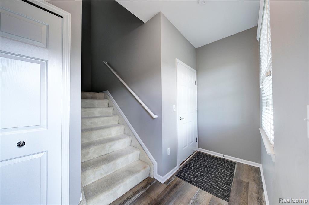 3082 Kneeland Circle, Howell, MI 48843 — Photo 4