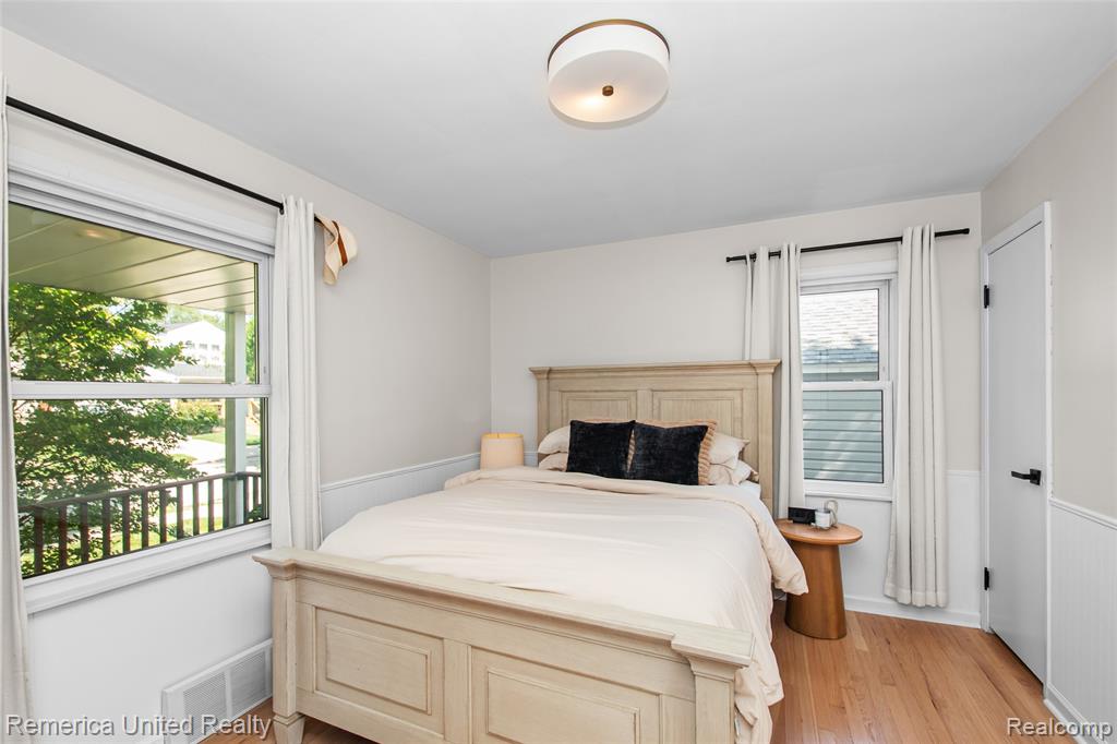 717 S Edgeworth Avenue, Royal Oak, MI 48067 — Photo 33
