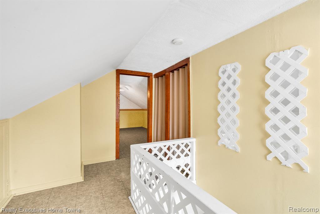 7305 Big Hand Road, St. Clair, MI 48079 — Photo 28