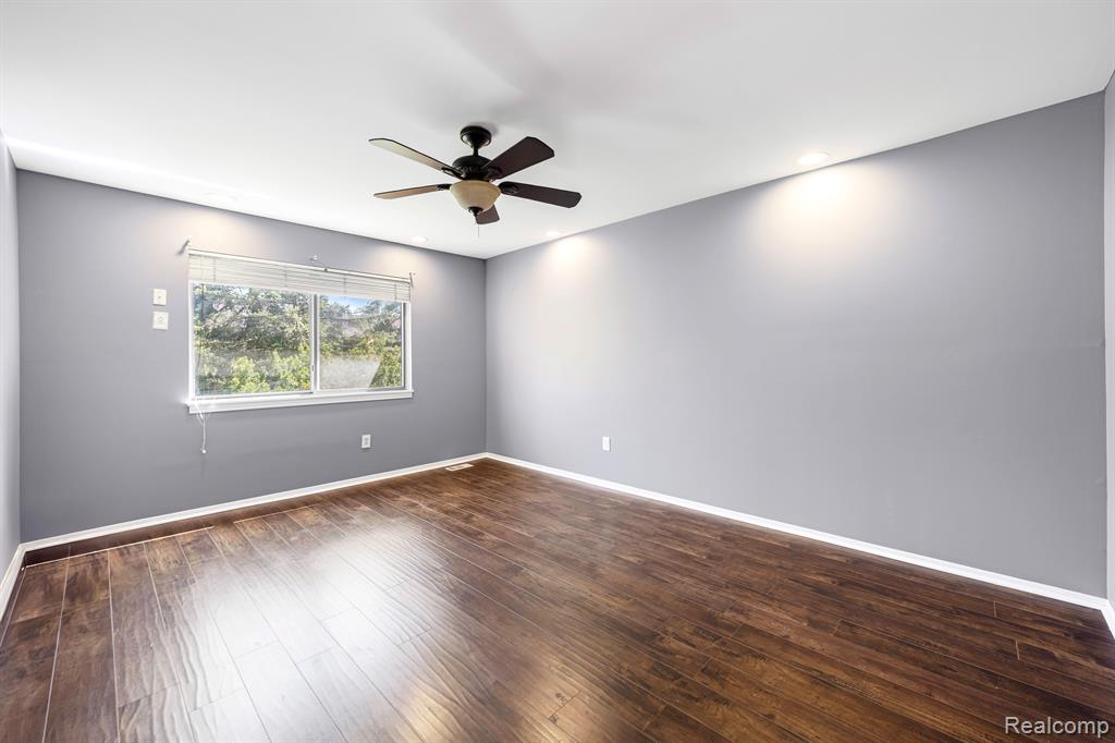 5206 RICHARD RUN WEST, West Bloomfield, MI — Photo 10
