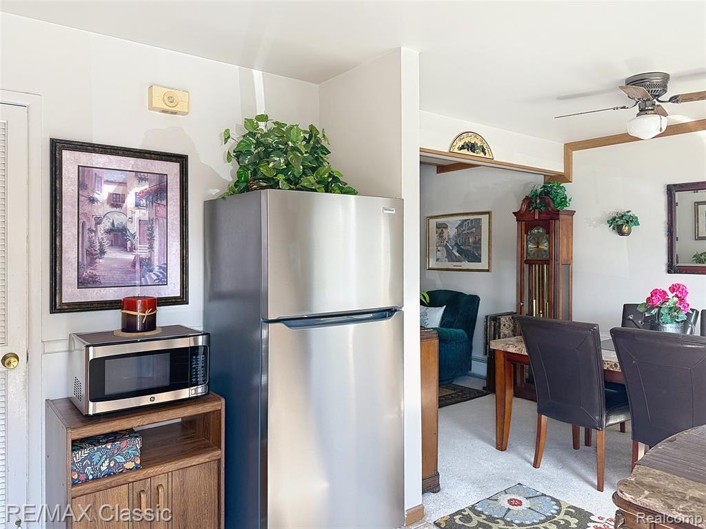 8254 Huntington Street, 43, Westland, MI — Photo 4