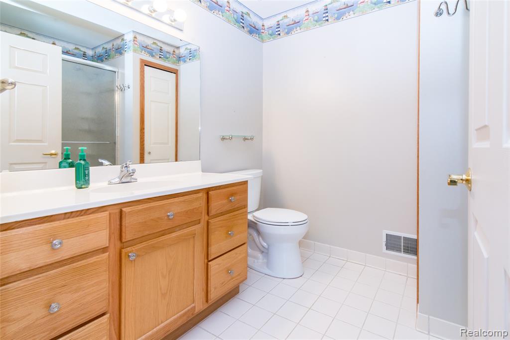 840 Heatheridge Court, Brighton, MI 48116 — Photo 24