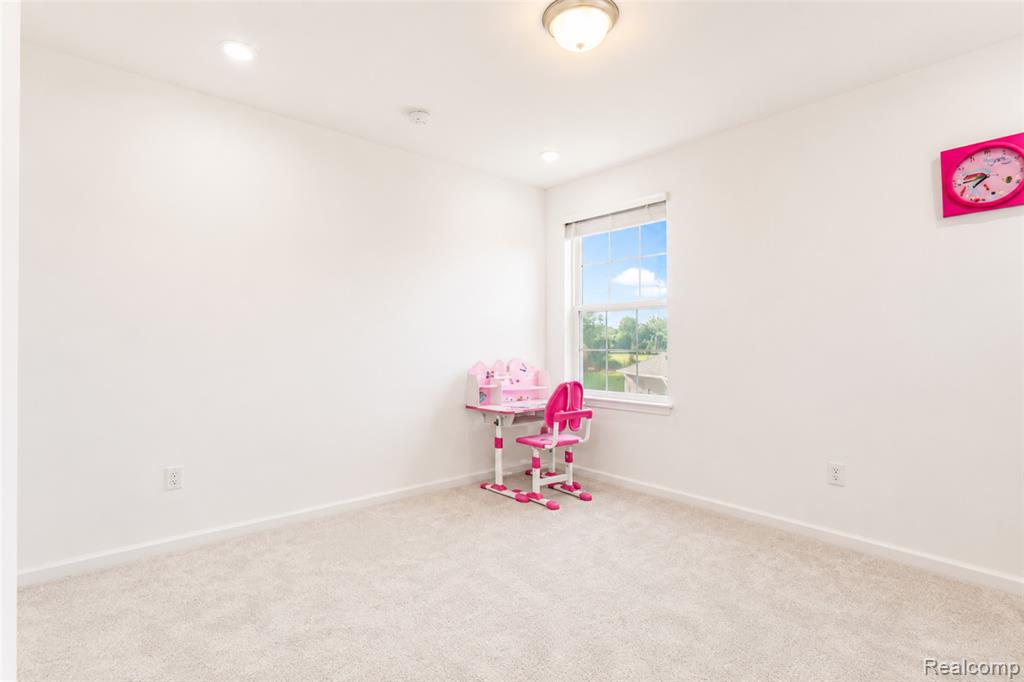 51172 Quaker Lane, Canton, MI 48187 — Photo 35