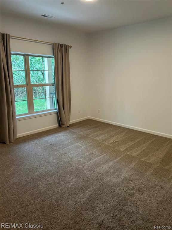 612 Pointe Drive, Walled Lake, MI 48390 — Photo 14