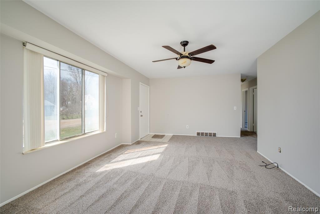 1243 Howard Street, Mount Morris, MI 48458 — Photo 4