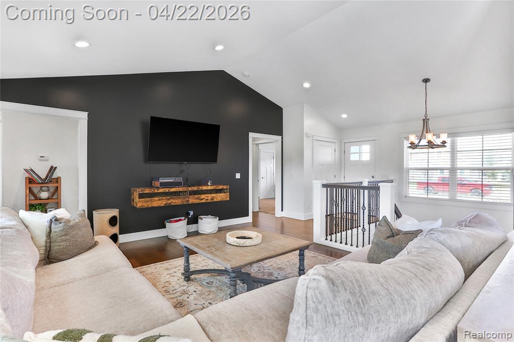 5711 Stone Briar Lane S, Freeland, MI 48623 — Photo 7