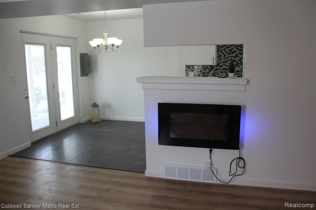 6 Beechwoode Lane, Pontiac, MI 48340 — Photo 6