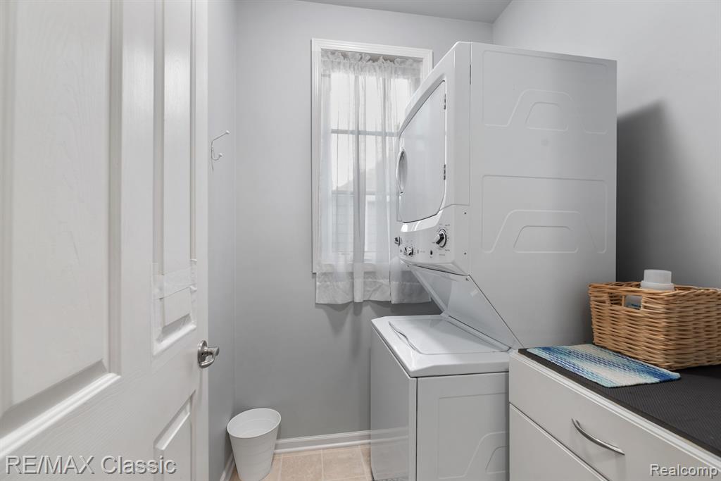 50177 Harding Street, Canton, MI 48188 — Photo 15