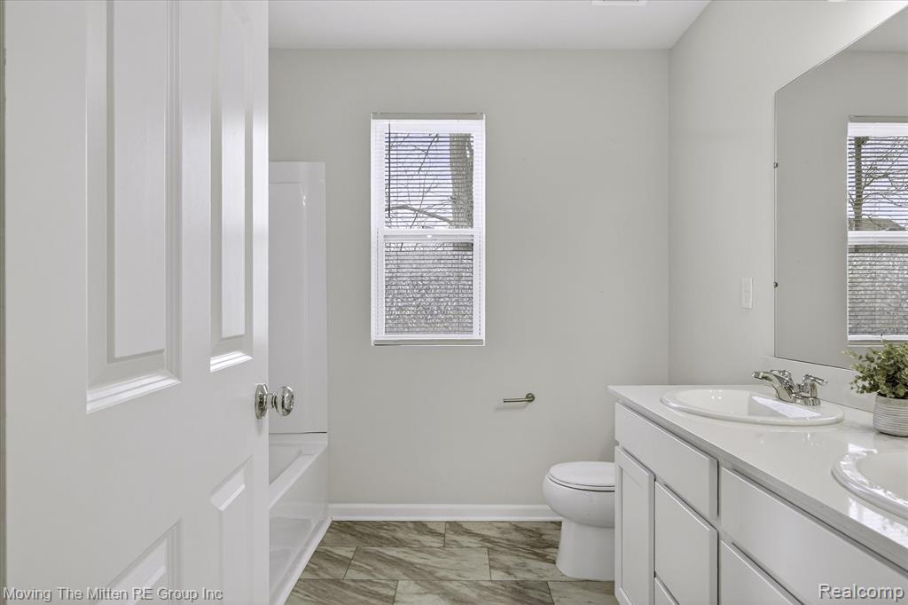 14342 Laurelwood Drive, Van Buren, MI 48111 — Photo 40