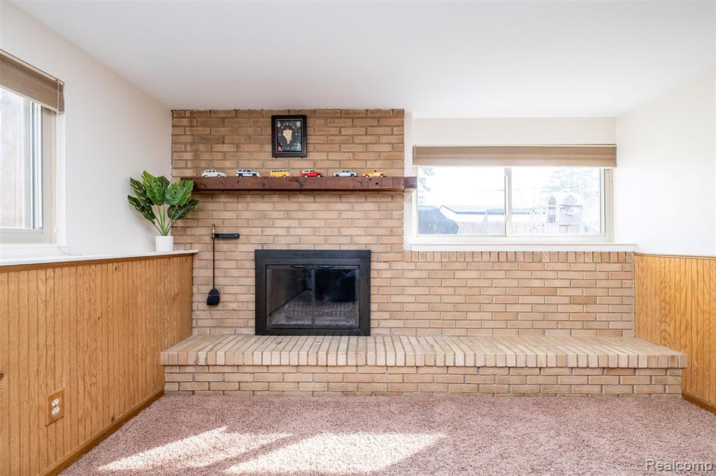 39856 Parklawn Drive, Sterling Heights, MI 48313 — Photo 28
