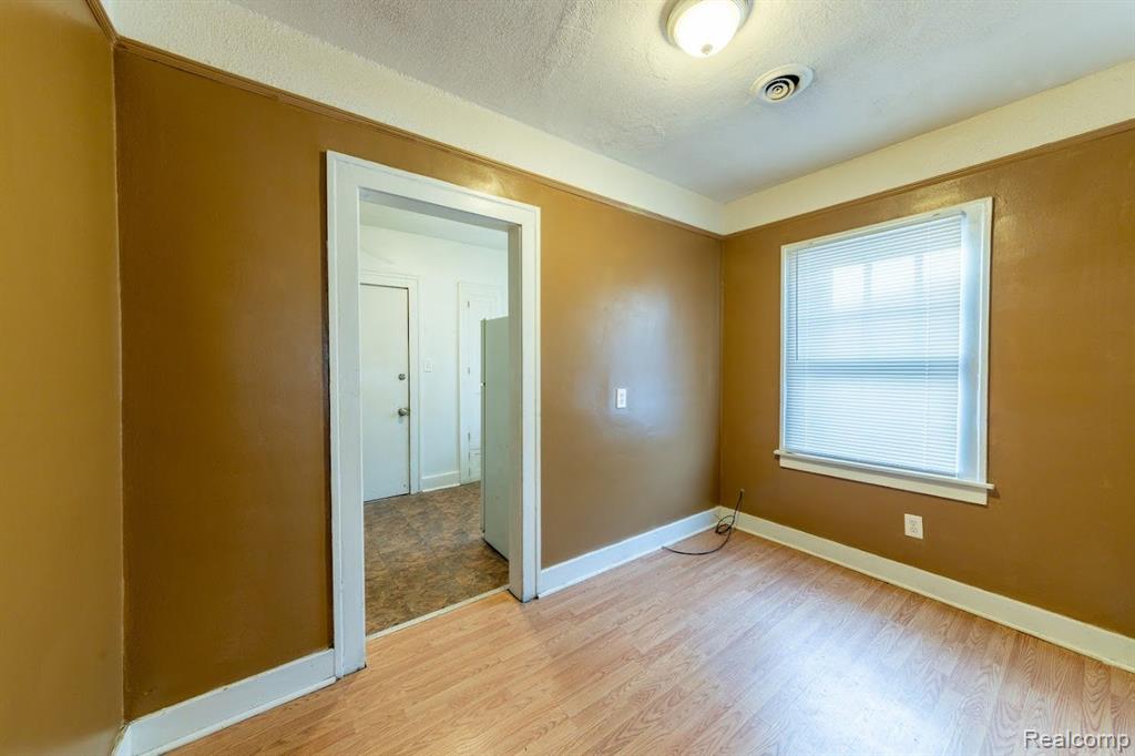 56 WALDO Street, Pontiac, MI 48341 — Photo 25
