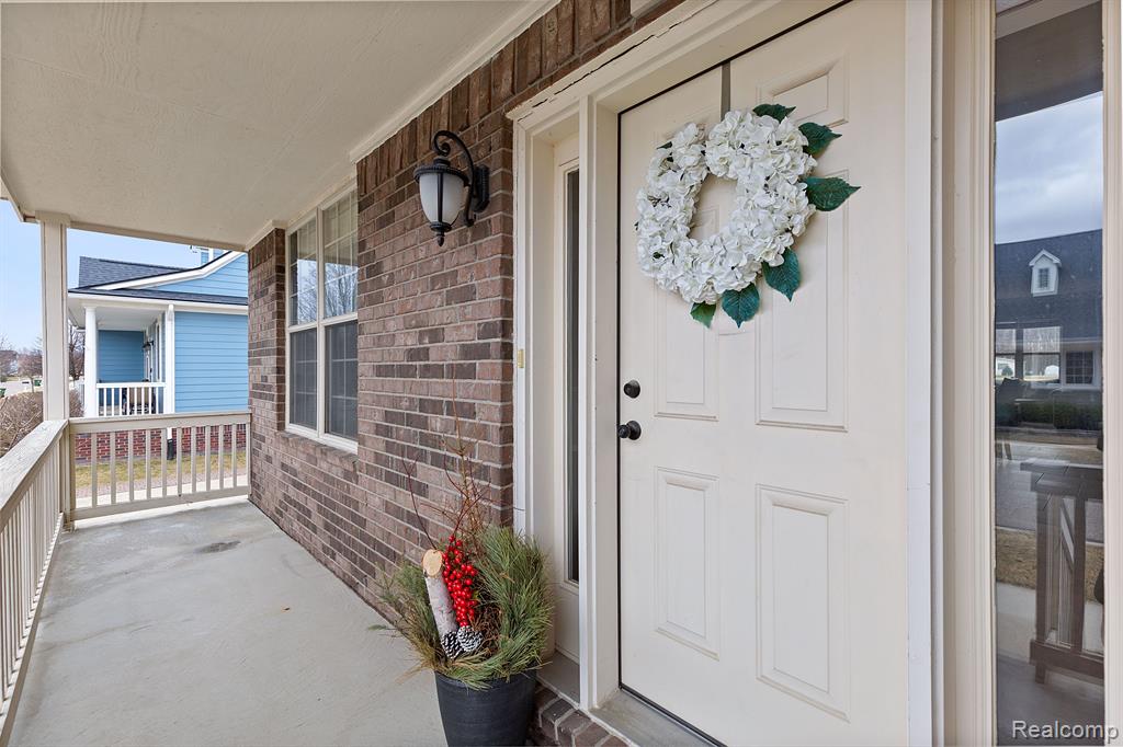 49751 GOLDEN PARK Drive, Shelby Twp, MI 48315 — Photo 3