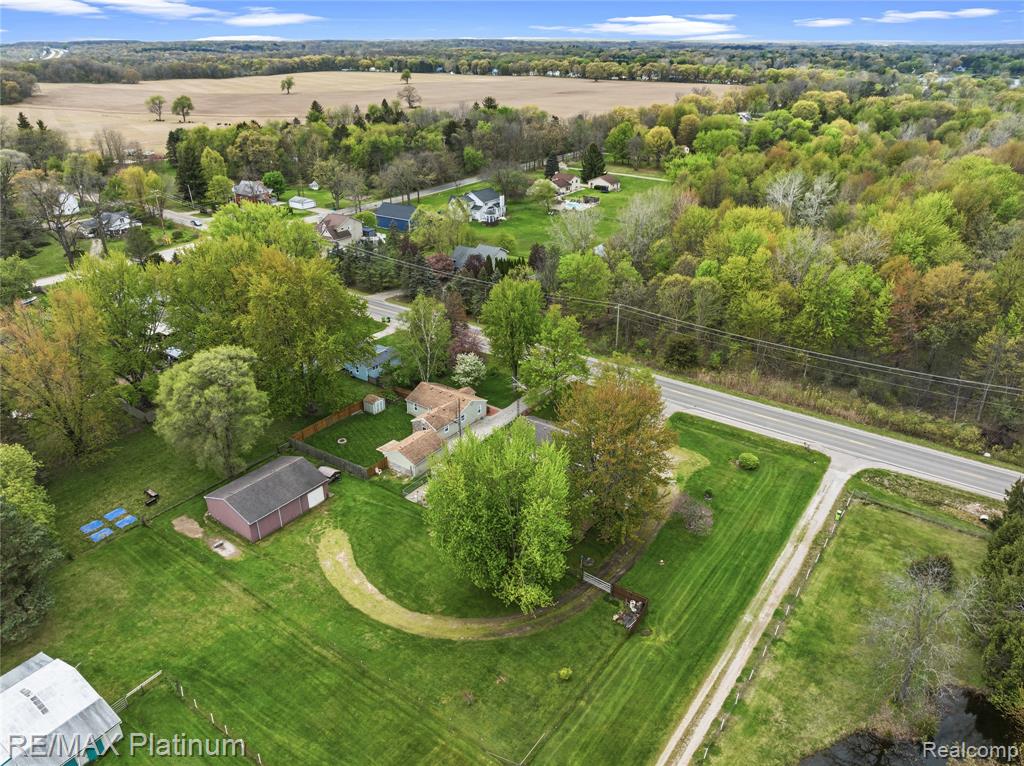 16479 S Jennings Road, Fenton, MI 48430 — Photo 8