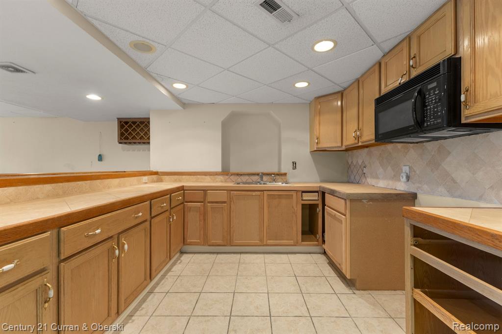 11843 LAWRENCE Road, Brooklyn, MI 49230 — Photo 51