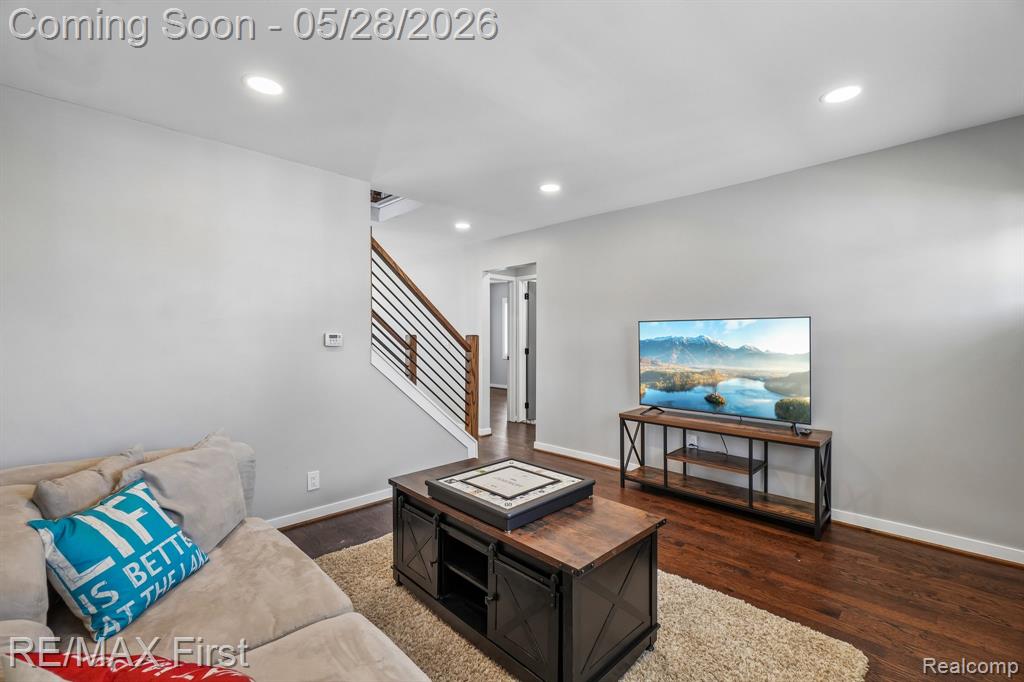 9403 Buckingham Street, White Lake, MI — Photo 4