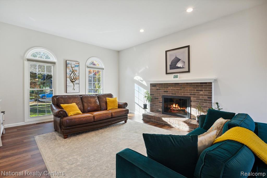 6232 SEMINOLE Drive, Troy, MI 48085 — Photo 3