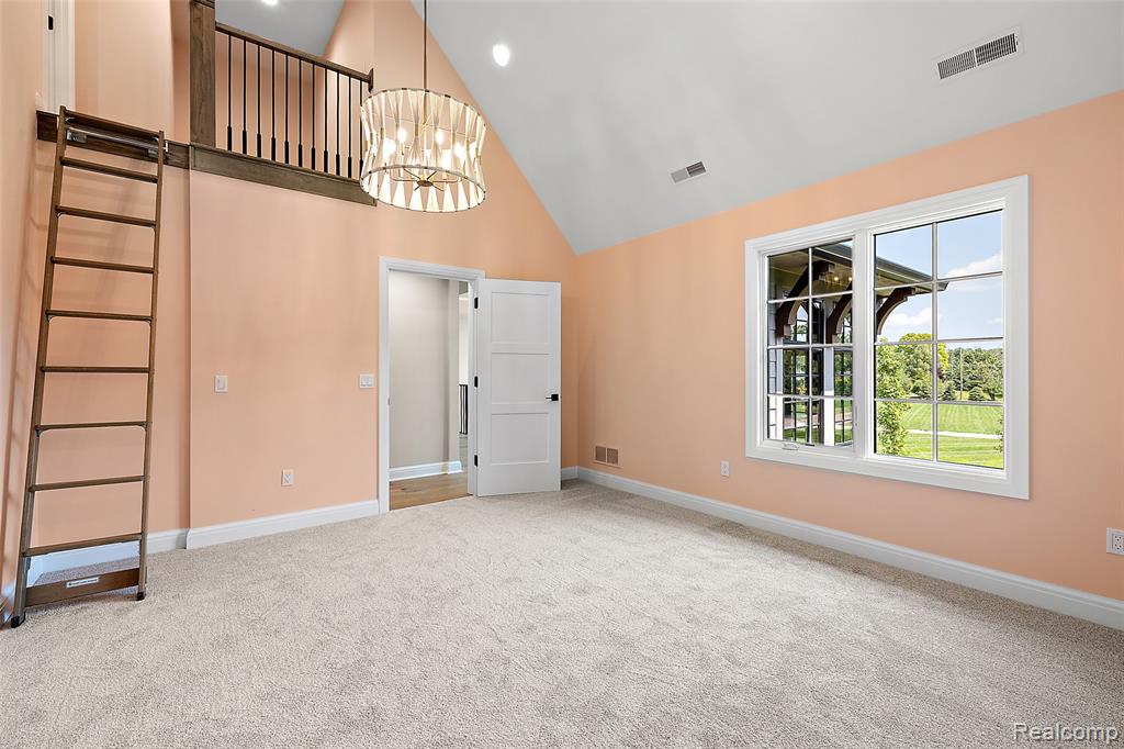 3268 Willis Drive, Oakland, MI, 48306