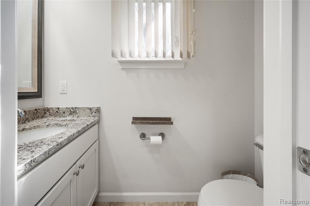 5785 Layton Road, Fowlerville, MI 48836 — Photo 15
