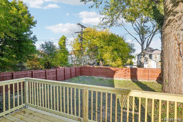 3736 IROQUOIS Street, Detroit, MI 48214 — Photo 29
